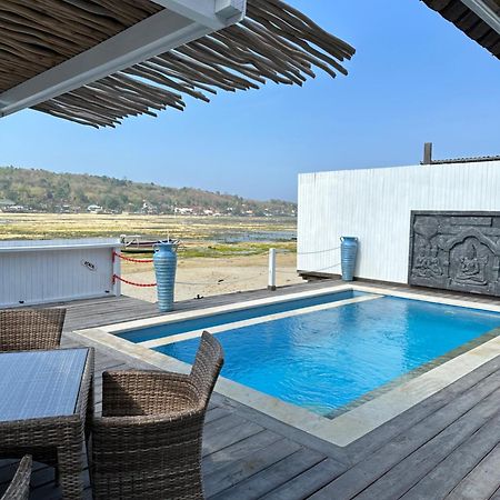 Villas Gede 888 Private Pool Nusa Lembongan  Exterior photo