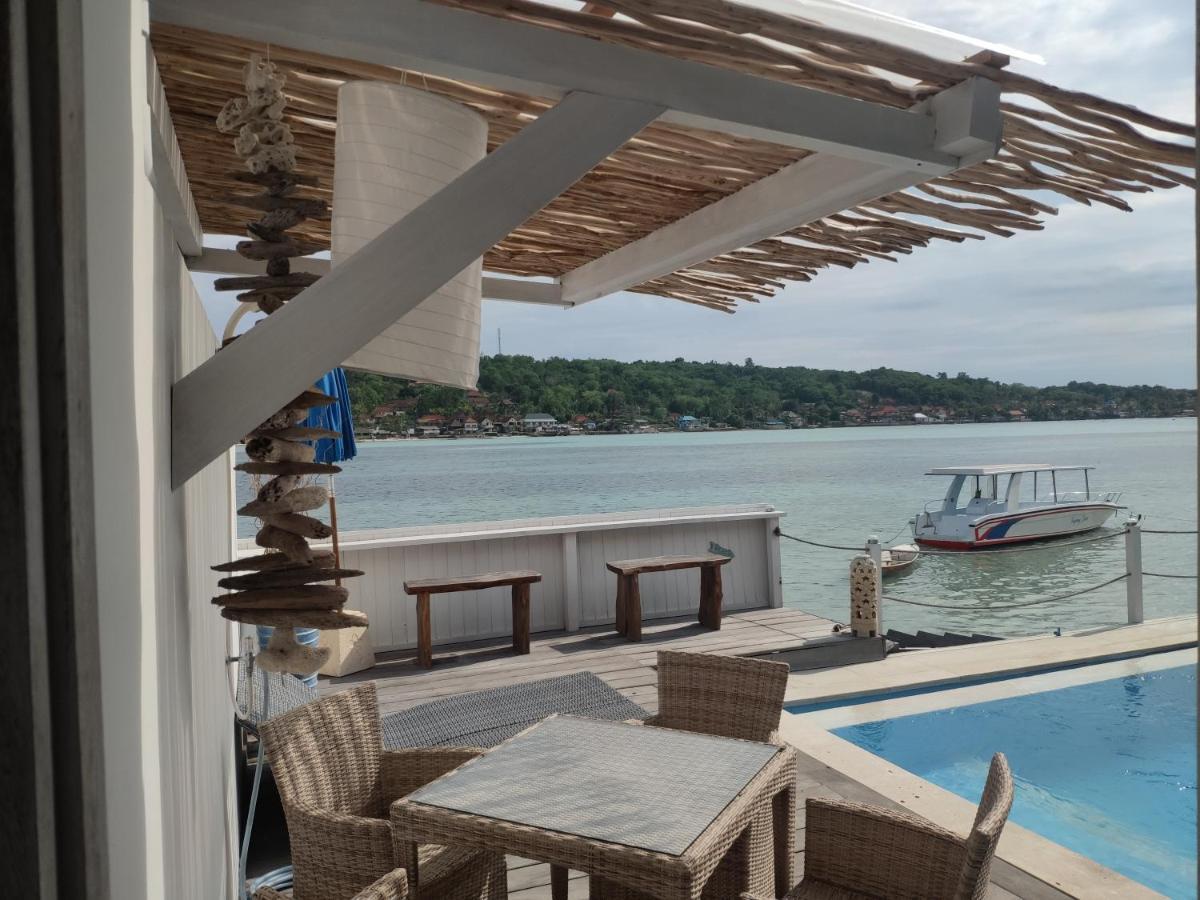Villas Gede 888 Private Pool Nusa Lembongan  Exterior photo