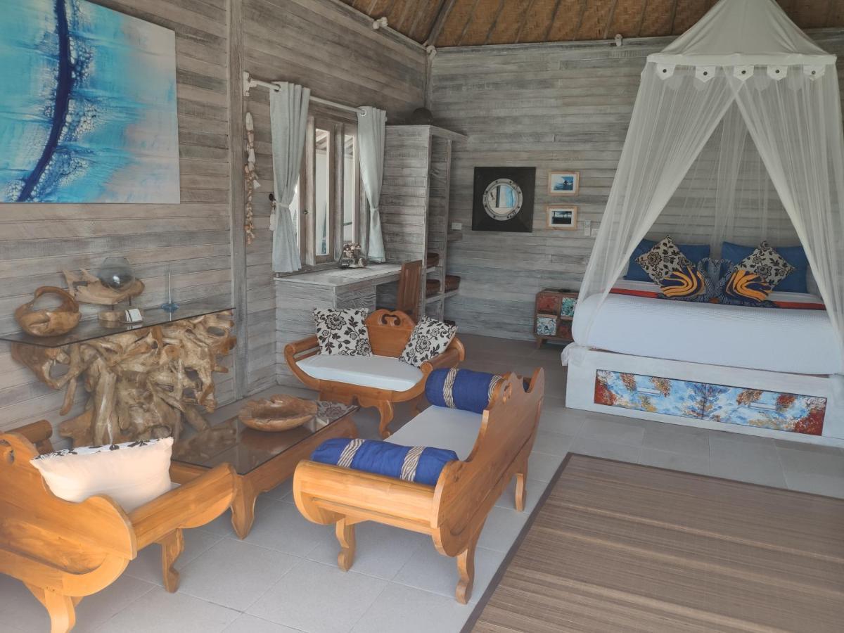 Villas Gede 888 Private Pool Nusa Lembongan  Exterior photo