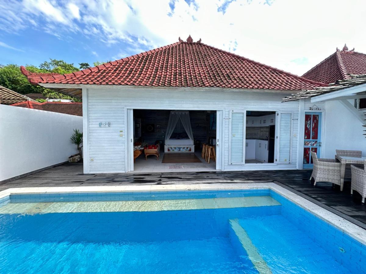 Villas Gede 888 Private Pool Nusa Lembongan  Exterior photo