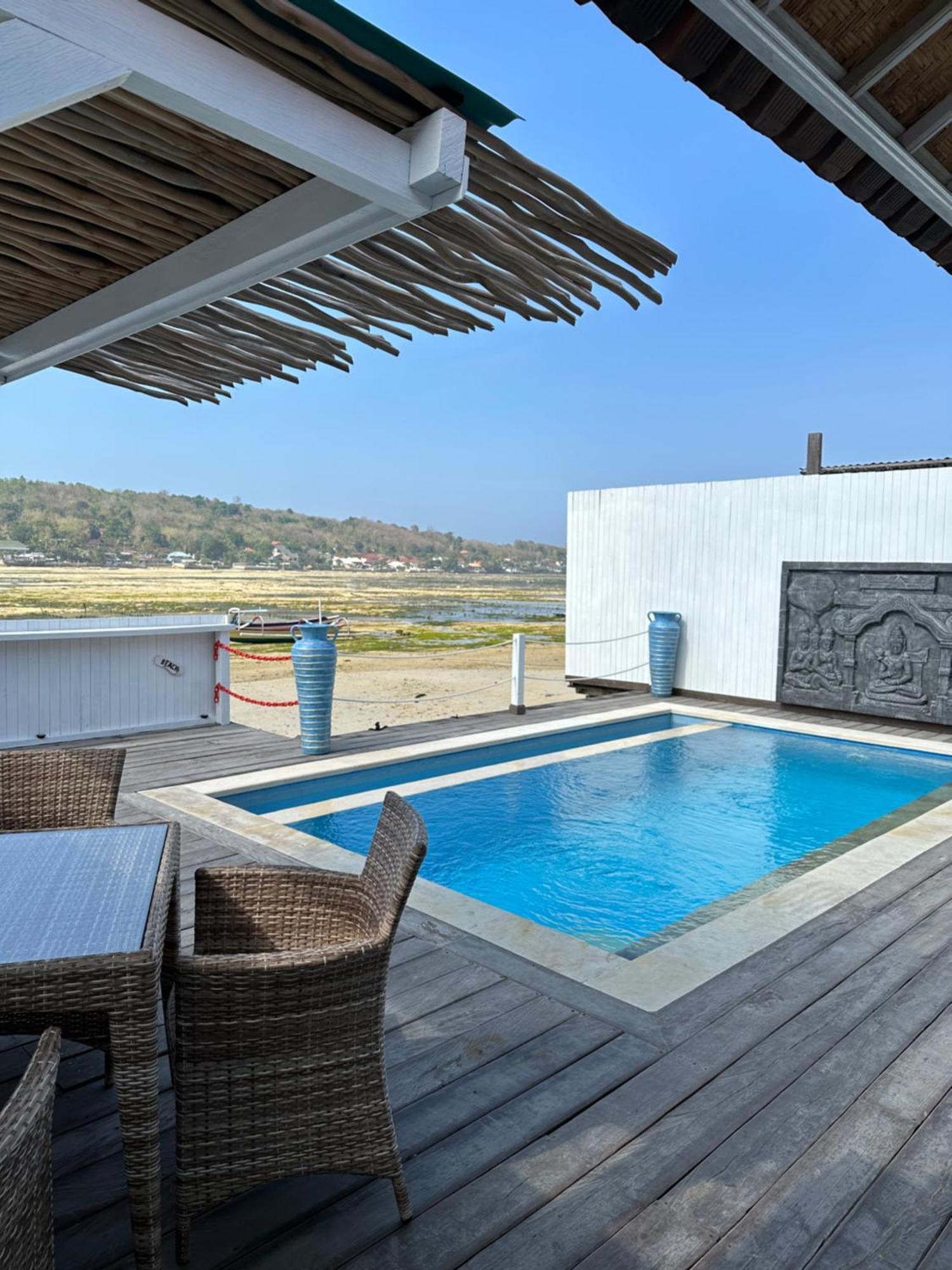 Villas Gede 888 Private Pool Nusa Lembongan  Exterior photo