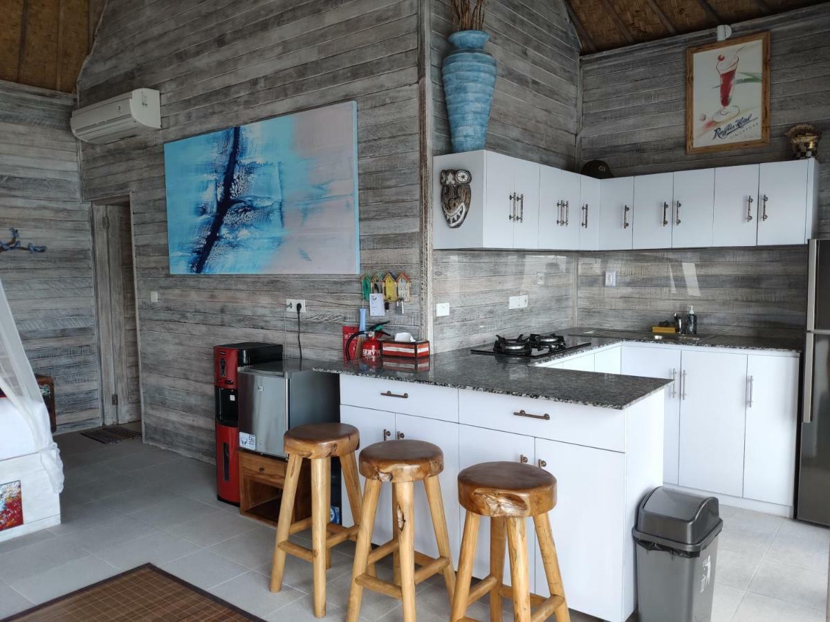 Villas Gede 888 Private Pool Nusa Lembongan  Exterior photo